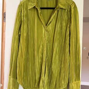 Good American Green Pleated Button Down Shirt